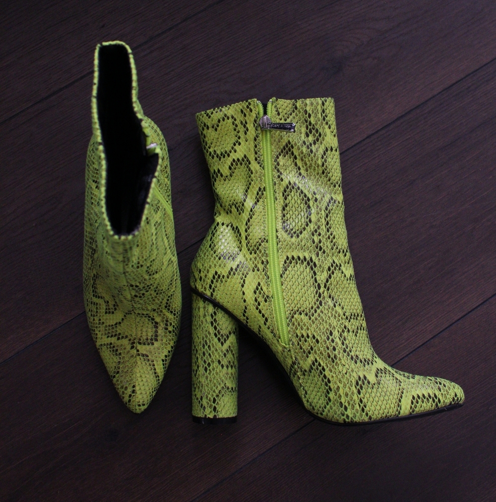 Cape Robbin Neon Green Snake-Print Block Heel Ankle Boots